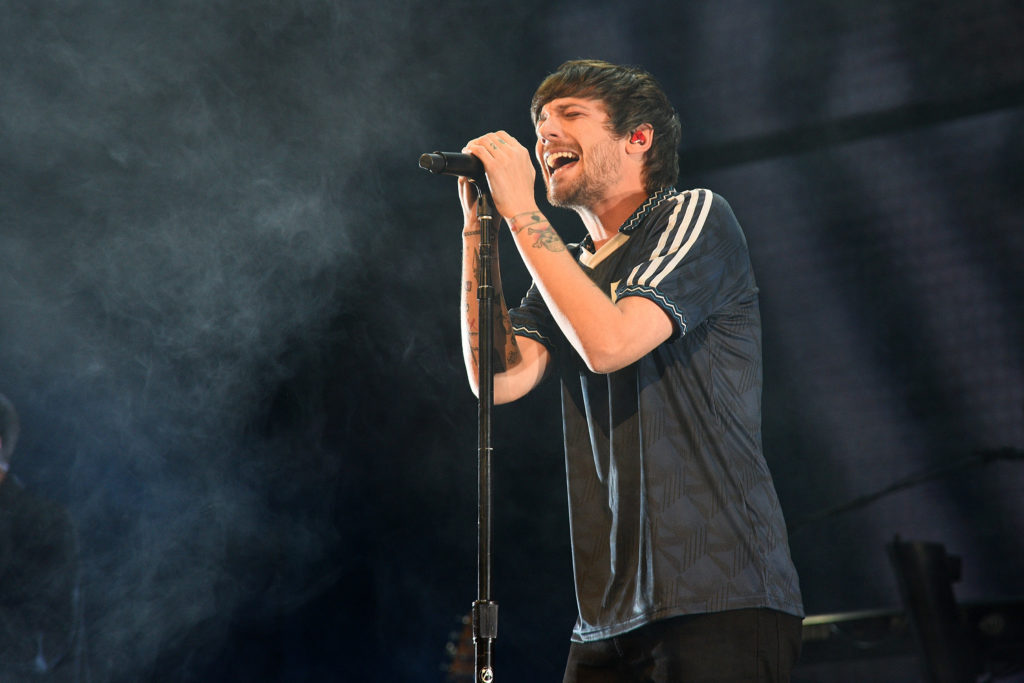 Louis Tomlinson Teases New Album with Music Video for "Walls"