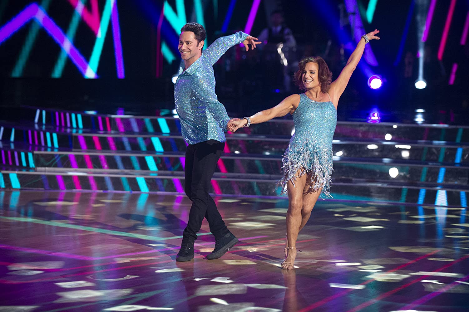 Mary Lou Retton and Sasha Farber in "Dancing with the Stars". 