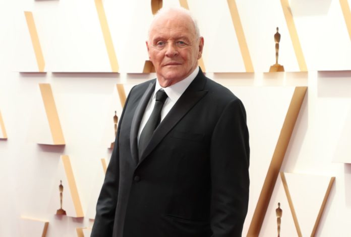 Anthony Hopkins at the 94th Annual Academy Awards in March 2022