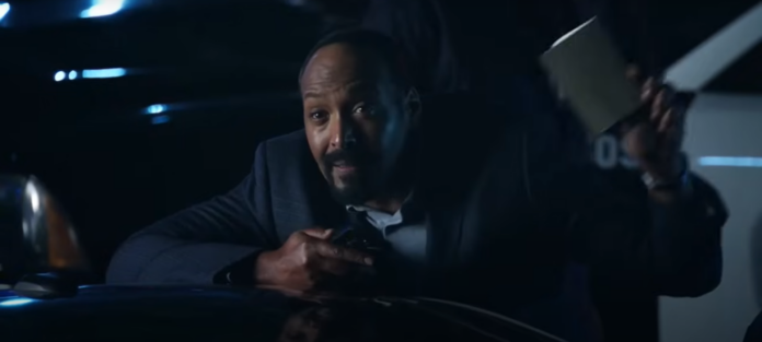 Jesse L. Martin in 